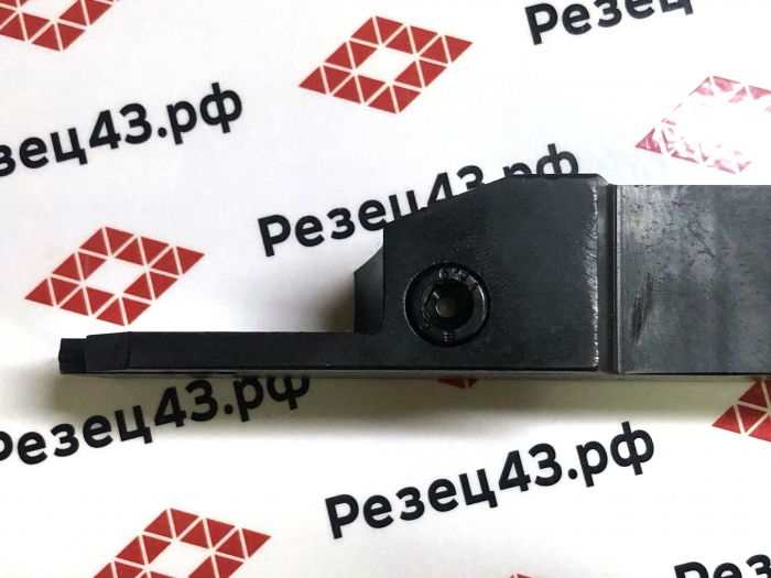 Резец отрезной MGEHR2525-6T45