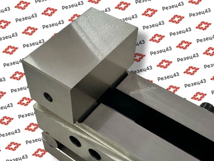 Тиски станочные синусные 63 мм (ZXQKG63)