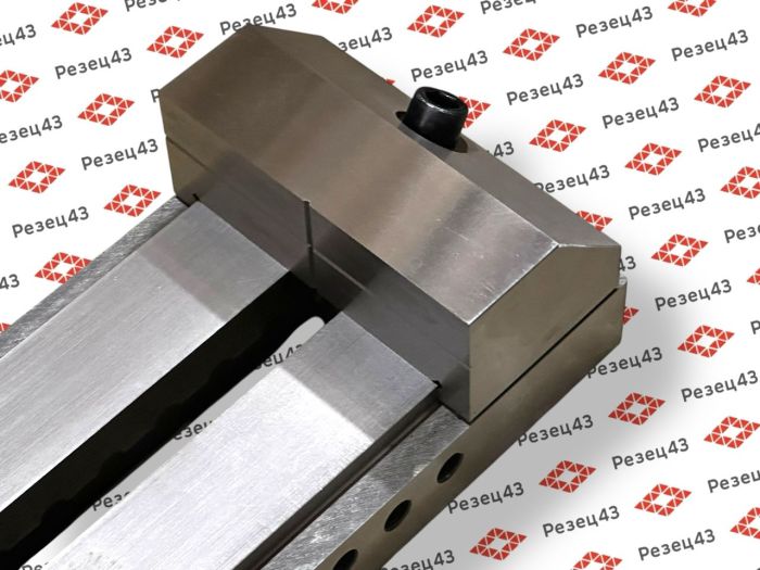 Тиски лекальные быстропереналаживаемые QKG150