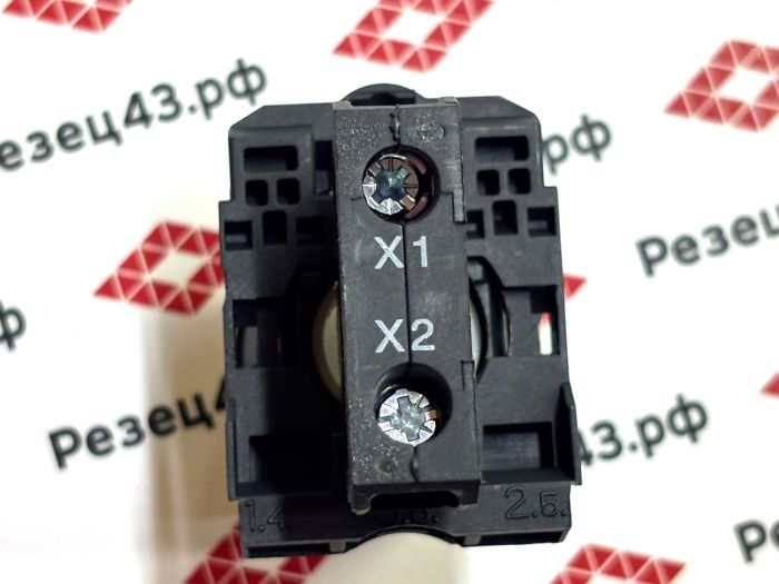 Индикатор светодиодный пластиковый КМЕ-ОЛ белый 24В AC/DC IP66