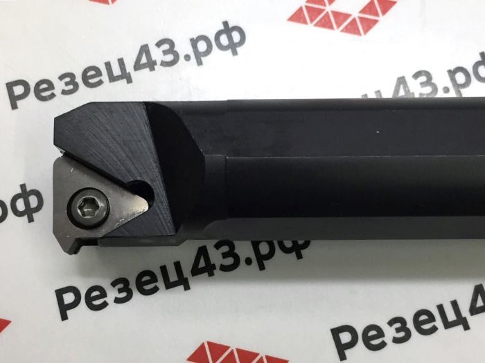 Резец резьбовой SNR0025S22