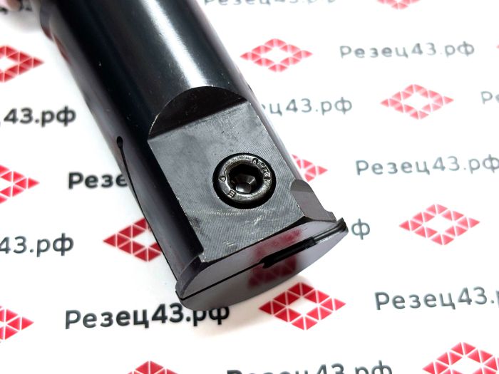 Резец токарный канавочный внутренний MGIVR3732-3T6