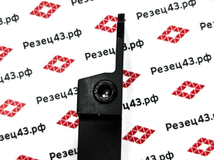 Резец отрезной канавочный MGEHL2020-4T30