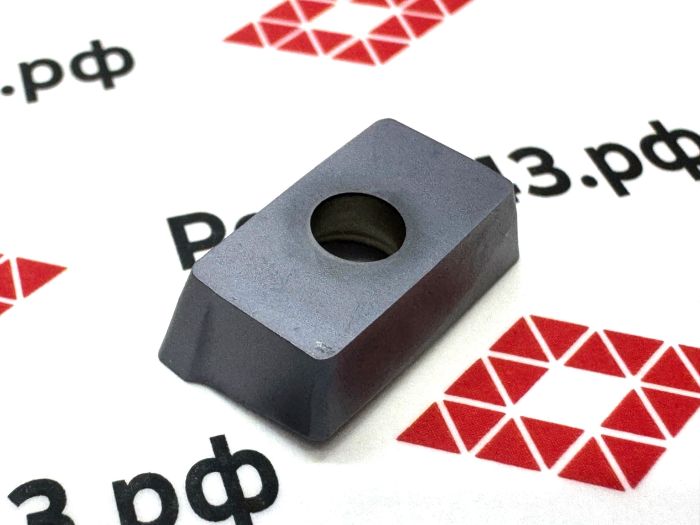 Пластина APKT160408-PM YBG202